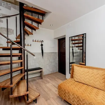 Daire Joenrannalla, Historiaa Ja Modernia Mukavuutta *