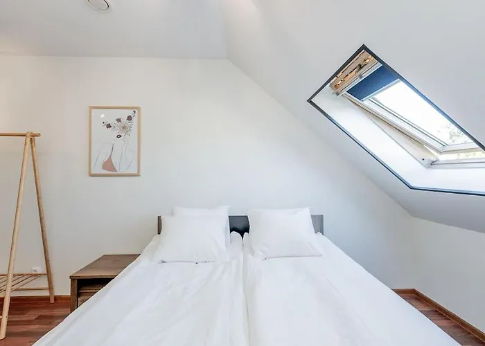 Joenrannalla, Historiaa Ja Modernia Mukavuutta Daire *